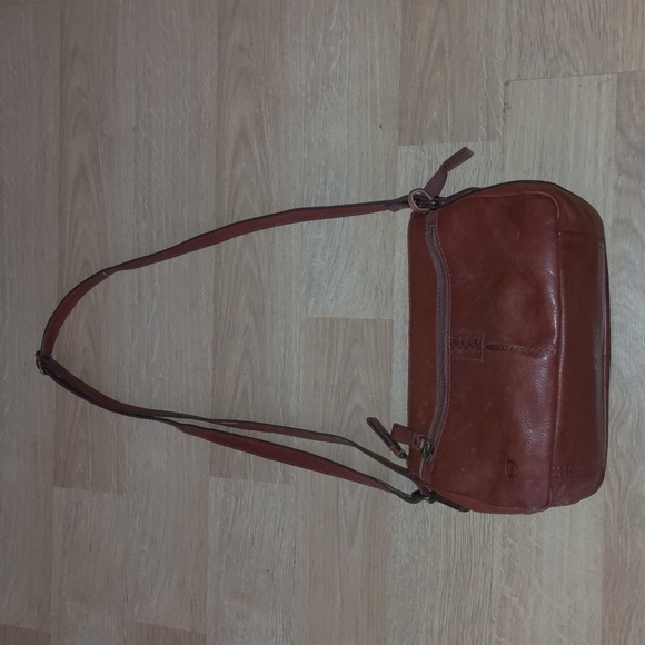 Born Distressed Leather Crossbody Bag Brown Zip Ext Pocket Rugged Classi… - Picture 1 of 13
